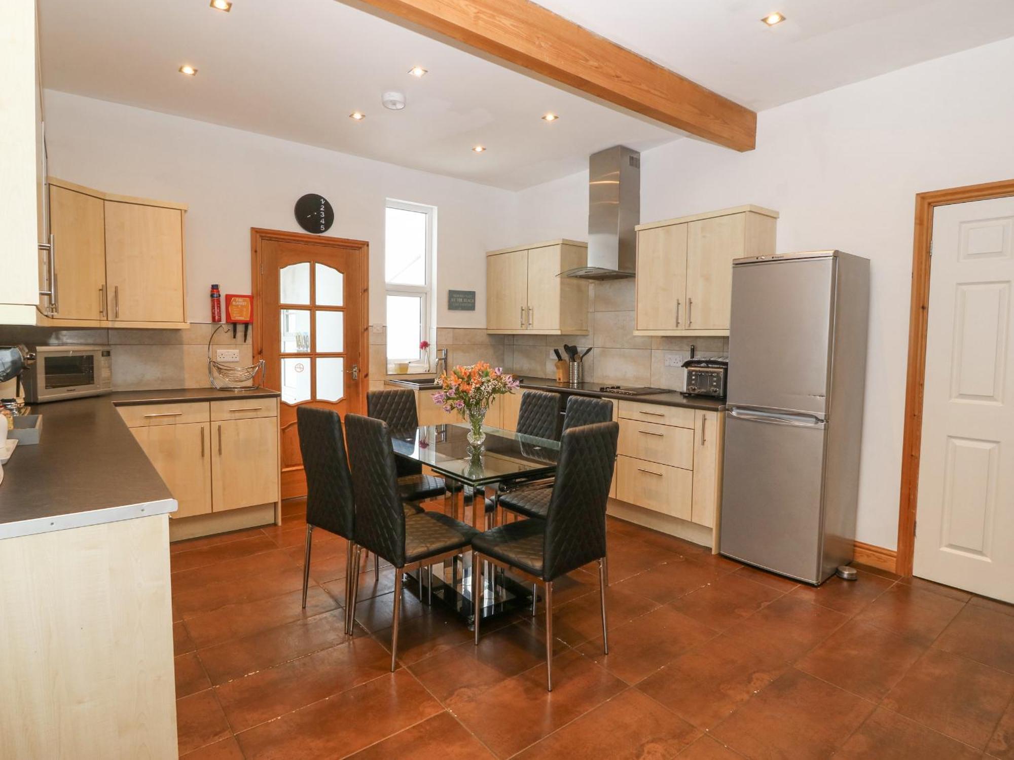 Coed Llai Villa Holyhead Exterior photo